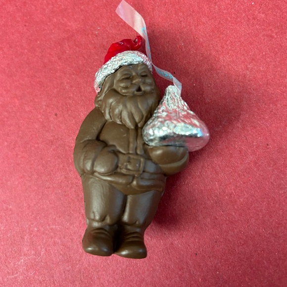1988 A Kiss From Santa, Hershey HALLMARK ornament - Picture 1 of 1